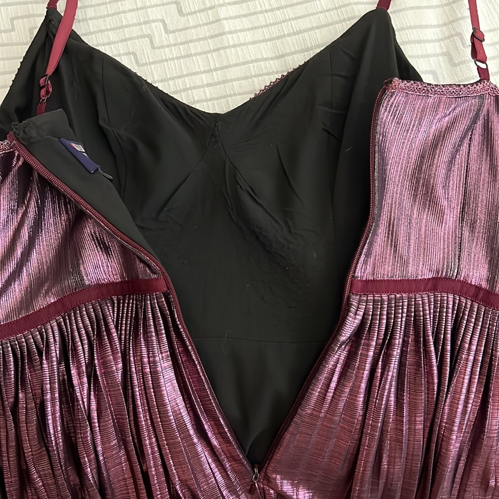 Marchesa Notte gown metallic deep purple eggplant 6 - Picture 11 of 16